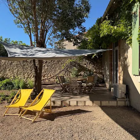 Holiday home Bienvenue A L Ecole Des Filles *